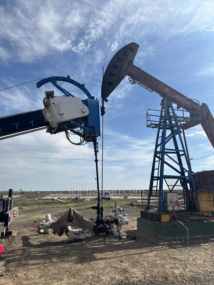 Xinjiang oilfield DTS and DAS well logging